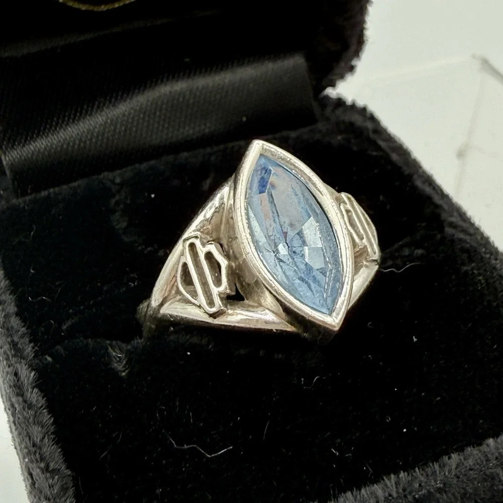 Harley Davidson Womens Ring With Blue Stone Sterling Silver .925 Size 7 Mob Wife